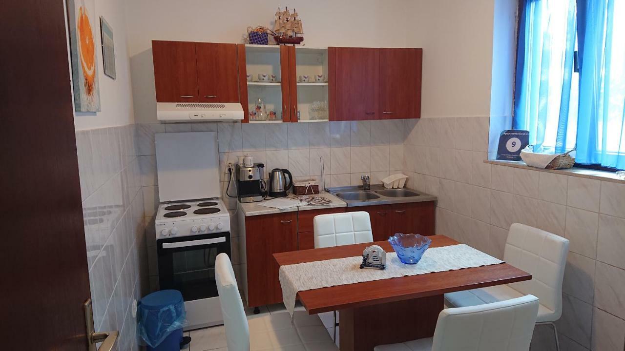 Apartment Devcic Πόρετς Εξωτερικό φωτογραφία